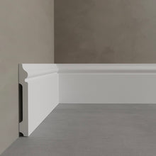 Floor 6 | High skirting board