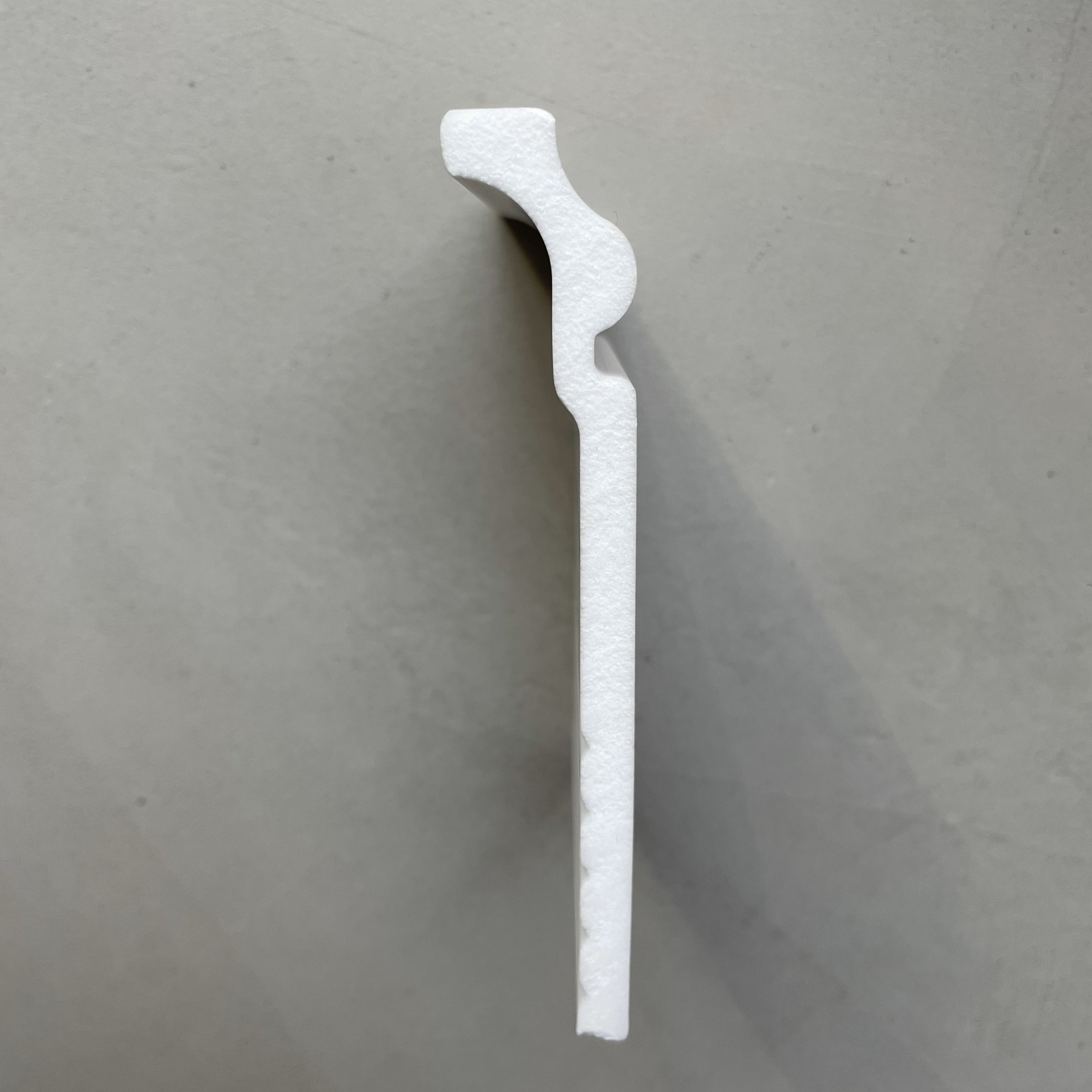 Floor 2 Cable | Medium skirting board