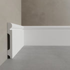 Floor 4 | High semicircular skirting board