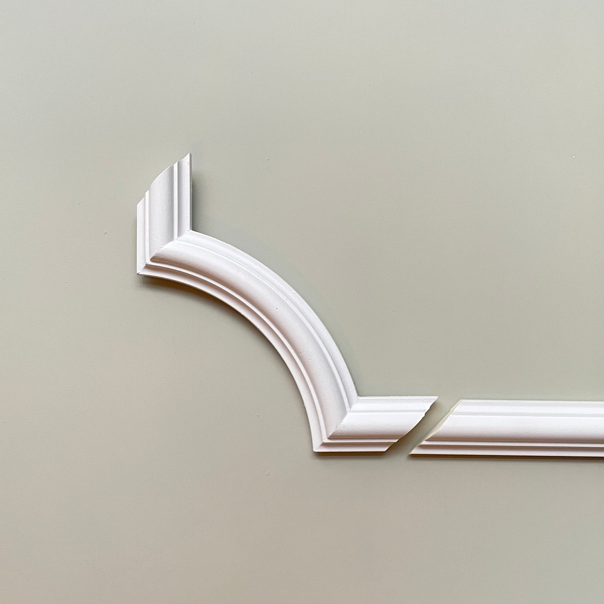 Panel 2C | The corner piece of the decorative list