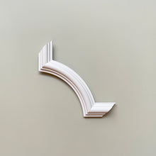 Panel 2C | The corner piece of the decorative list
